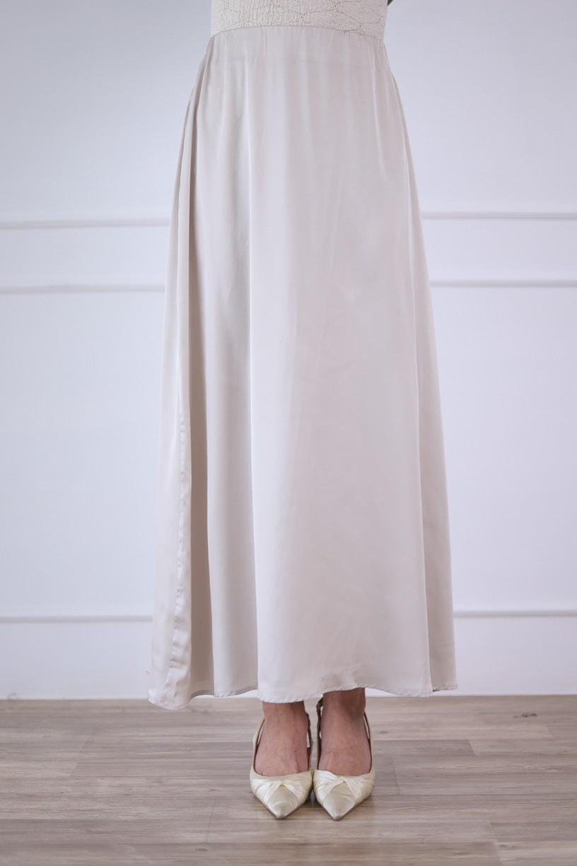 Glow Satin Skirt in Creme