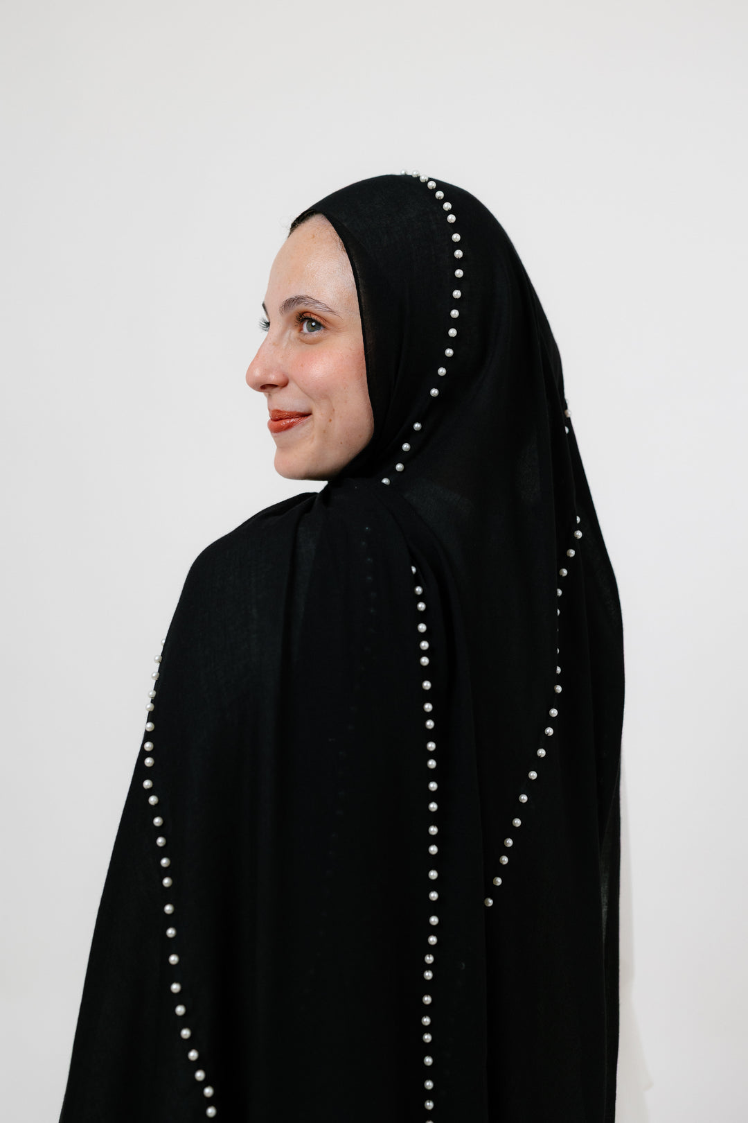 Pearl Modal in Black