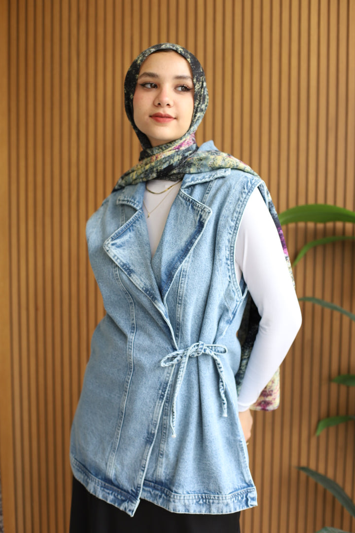 Urban denim vest
