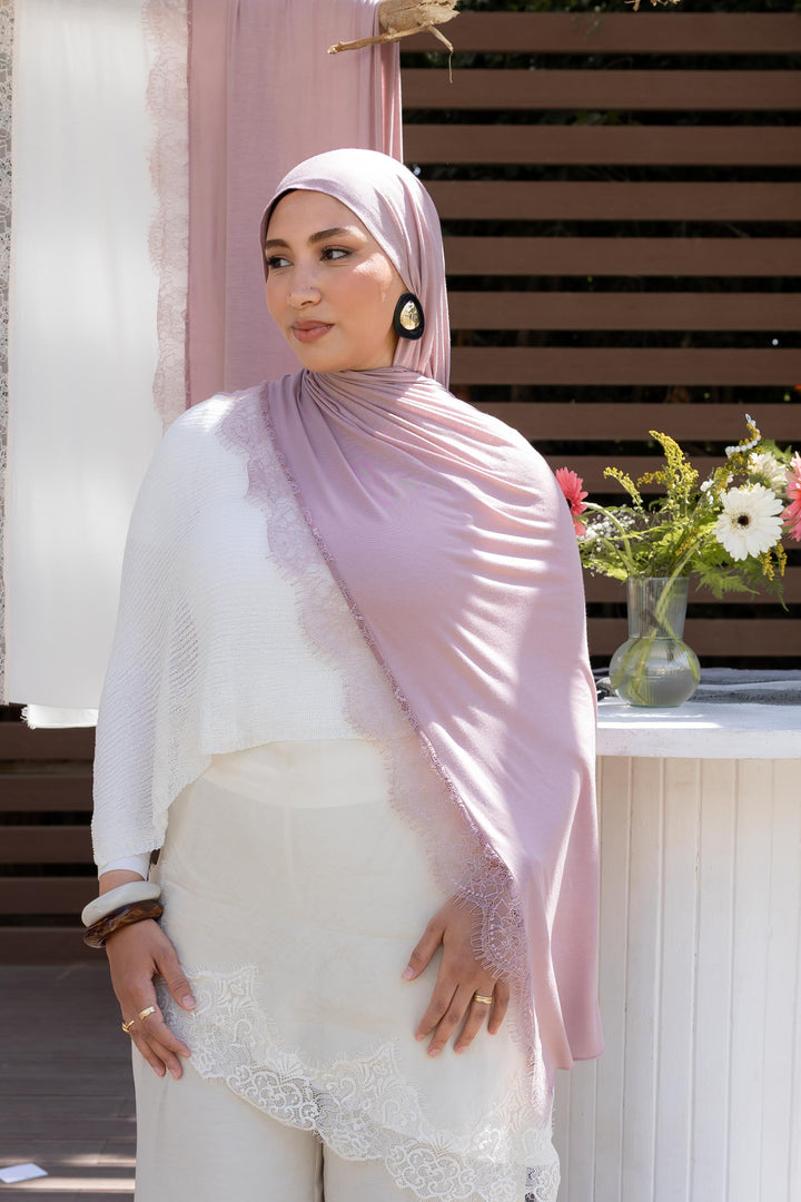 Lace Jersey Set in Dusty Pink