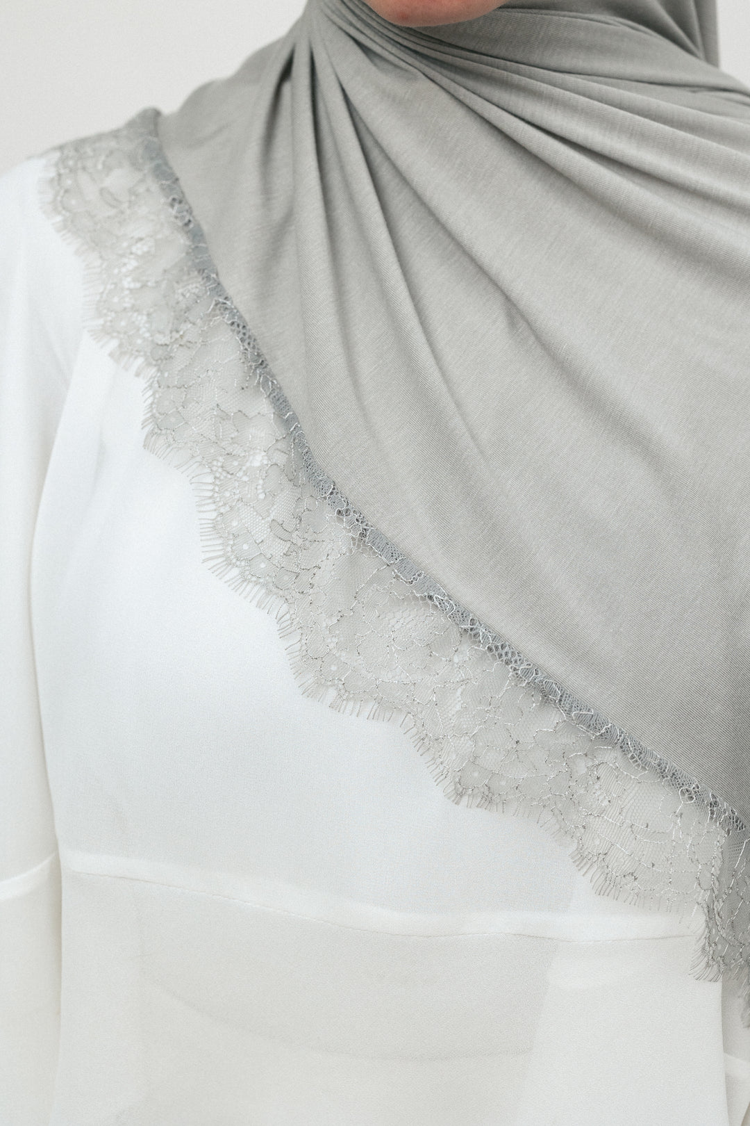 Lace Jersey Set in Grey