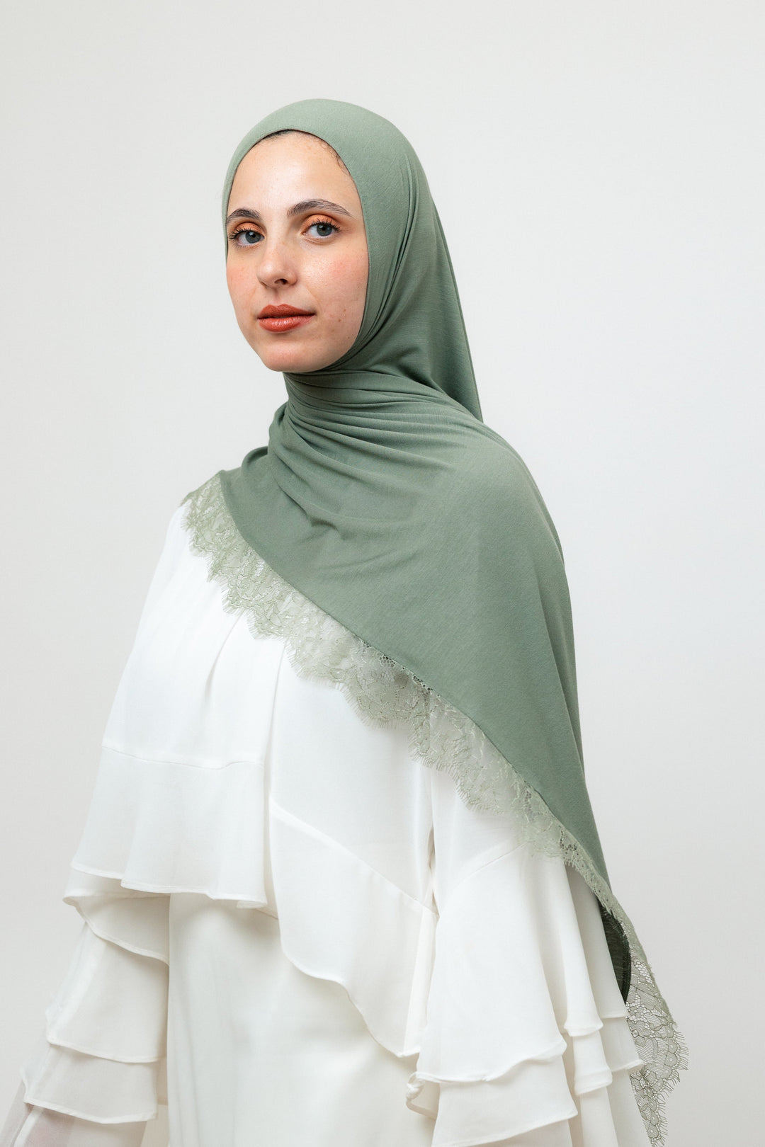 Lace Jersey Set in Pistachio