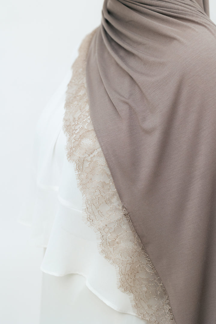 Lace Jersey Set in Cafe