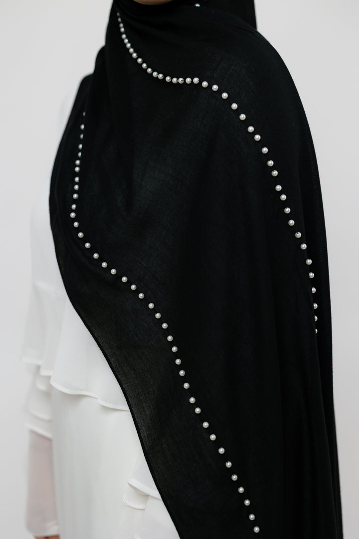 Pearl Modal in Black