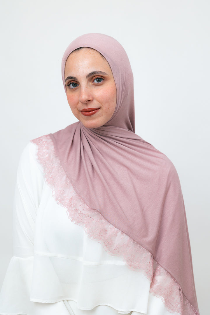 Lace Jersey Set in Dusty Pink