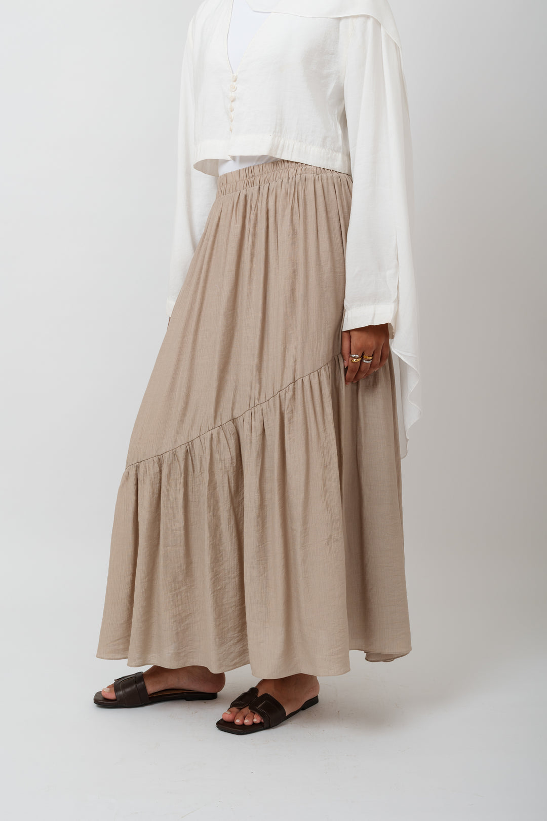 Frill skirt in Cafe