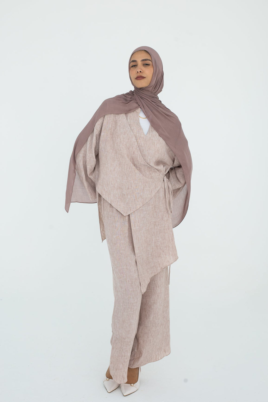 Modern Hem Pants In Beige