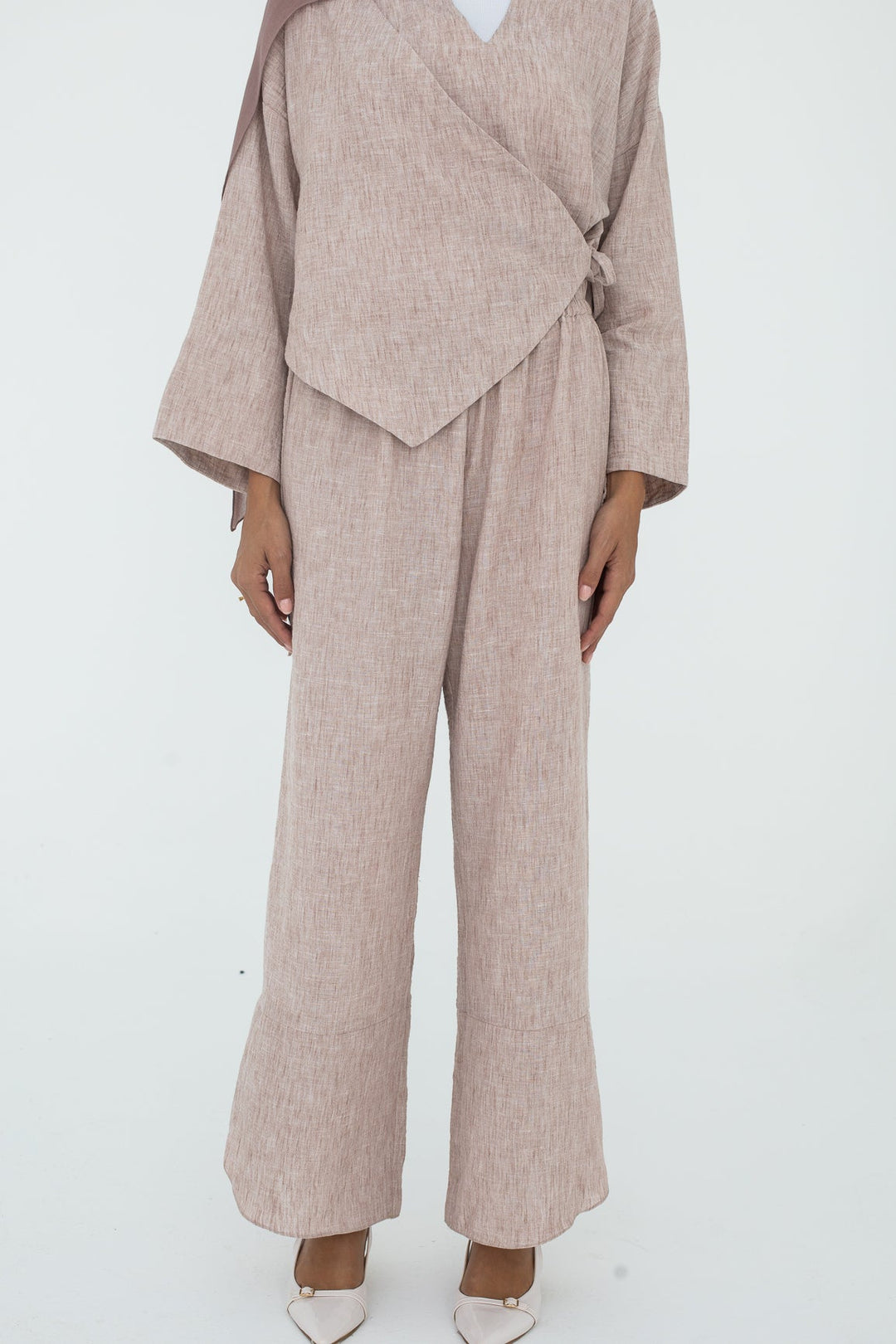Modern Hem Pants In Beige