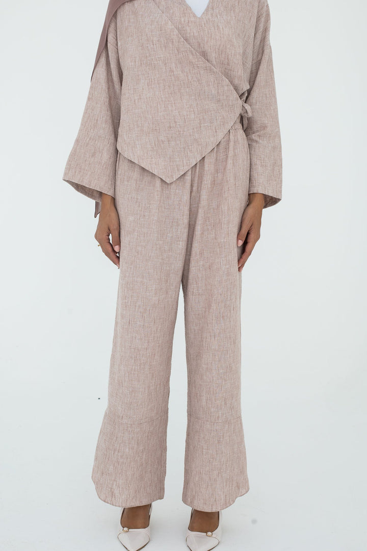 Modern Hem Pants In Beige