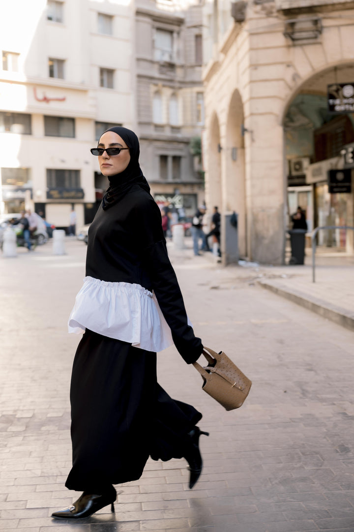 Ruffle Sweatshirt in Black