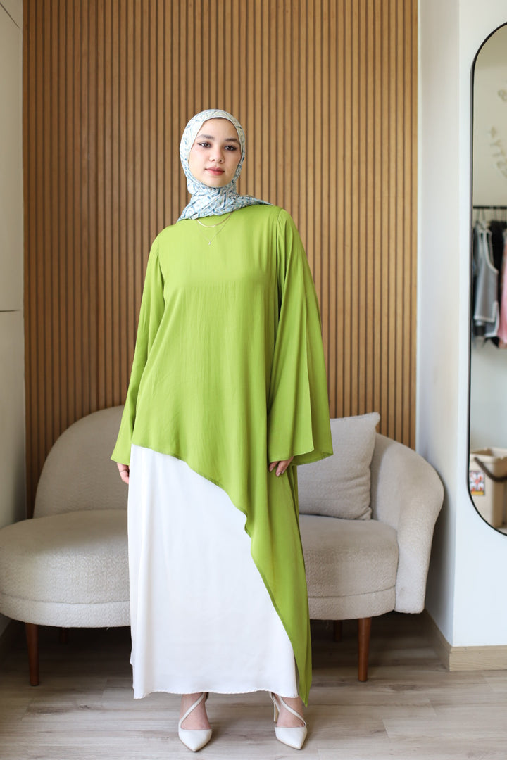 Reya asymmetrical Top In Lime