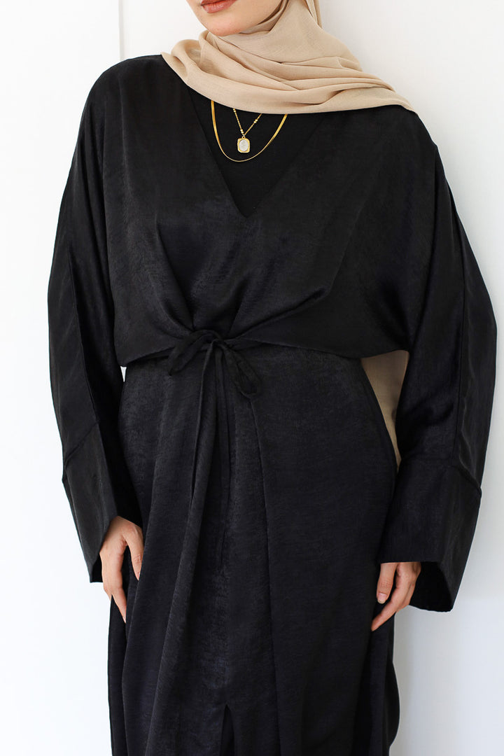 Nadra dress in Black