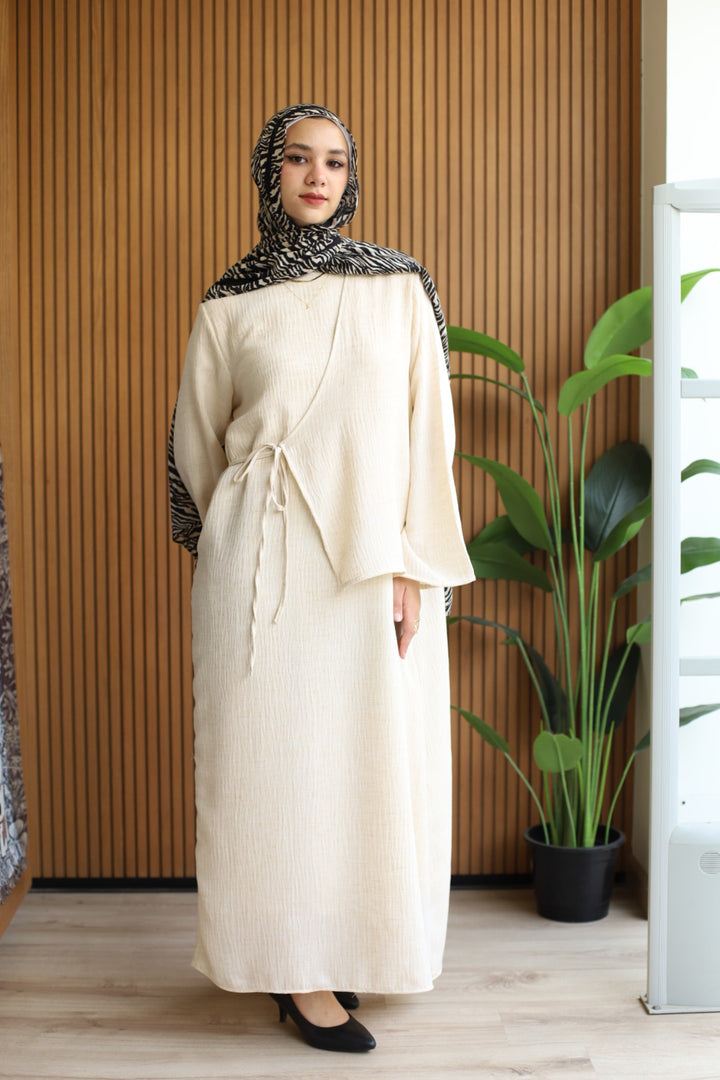 Lyra Dress In Creme