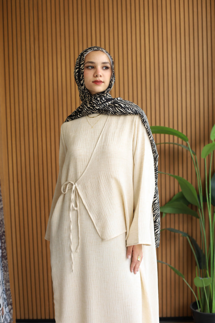 Lyra Dress In Creme