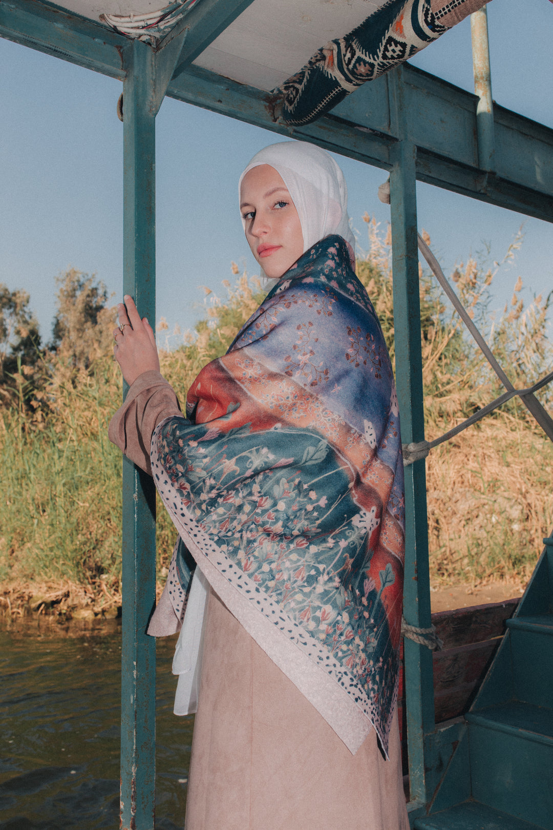 Blossom winter scarf